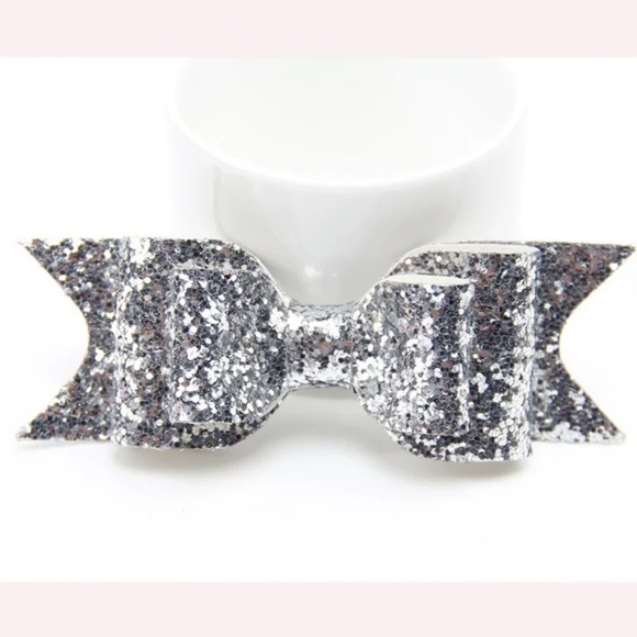 One Large Bow Hair Clip Silver OR Gold Sequined - Picture 3 of 7